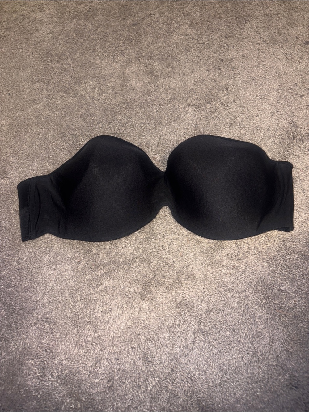 Maidenform Black Strapless Smooth Bra size 42DD
